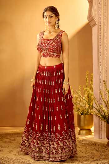 Buy_Samyukta Singhania_Maroon Silk, Georgette Square Neck Floral Sequin Embroidered Lehenga Set _Online_at_Aza_Fashions