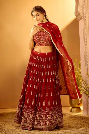 Buy_Samyukta Singhania_Maroon Silk, Georgette Square Neck Floral Sequin Embroidered Lehenga Set 