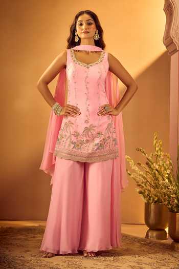 Buy_Samyukta Singhania_Pink Georgette Scoop Neck Embroidered Kurta Palazzo Set 