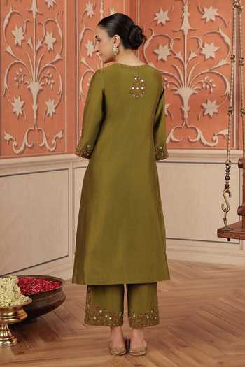 Dohr India Nira Dori Embroidery Silk Chanderi Kurta Set 