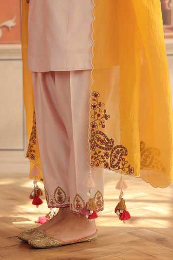 Dohr India Pink Silk, Chanderi, Organza V-neck Zora Kurta Set at Aza Fashions Dohr India_Pink Silk, Chanderi, Organza V-neck Zora Kurta Set _at_Aza_Fashions