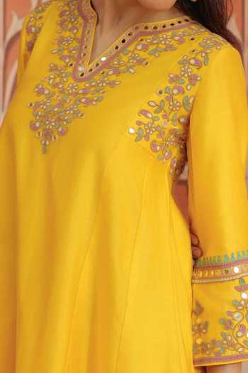 Shop_Dohr India_Yellow Silk, Chanderi, Organza Split V-neck Lehar Kurta Set _Online_at_Aza_Fashions