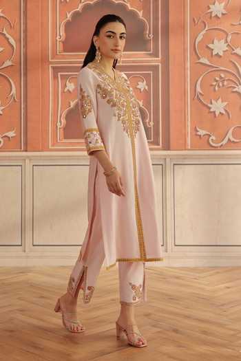 Shop Dohr India Pink , Cotton, , V-neck Veera Kurta Set Online at Aza Fashions Shop_Dohr India_Pink , Cotton, , V-neck Veera Kurta Set _Online_at_Aza_Fashions