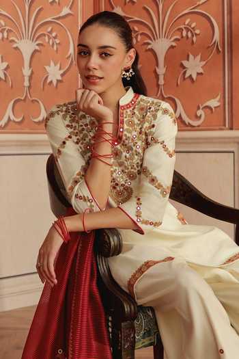 Buy Dohr India Ivory Silk, Chanderi, Cotton V-neck Rasa Mirror Work Kurta Set Buy_Dohr India_Ivory Silk, Chanderi, Cotton V-neck Rasa Mirror Work Kurta Set