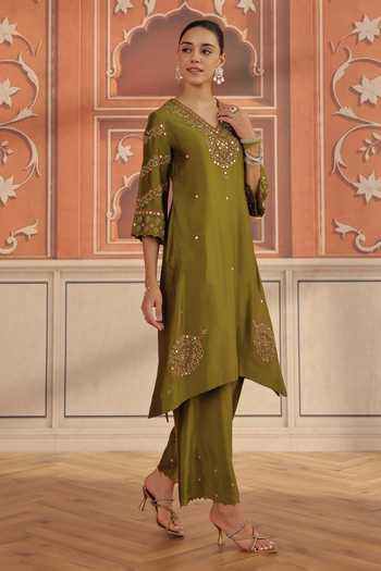 Dohr India Olive Green Silk, Chanderi, Cotton V-neck, Yes Avin Kurta Set Online at Aza Fashions Dohr India_Olive Green Silk, Chanderi, Cotton V-neck, Yes Avin Kurta Set _Online_at_Aza_Fashions