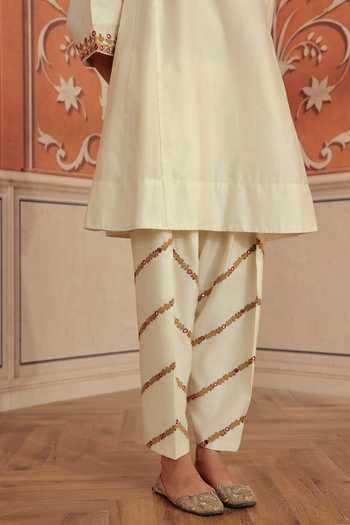 Dohr India Ivory Silk, Cotton, Chanderi Split V-neck Mirae Kurta Set Online at Aza Fashions Dohr India_Ivory Silk, Cotton, Chanderi Split V-neck Mirae Kurta Set _Online_at_Aza_Fashions