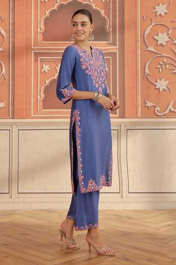 Dohr India Blue Silk, Chanderi, Organza V-neck Veya Embroidered Kurta Set at Aza Fashions Dohr India_Blue Silk, Chanderi, Organza V-neck Veya Embroidered Kurta Set _at_Aza_Fashions