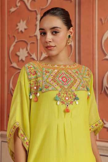 Shop Dohr India Green Silk, Cotton, Chanderi Round Neck Maheen Mul Kaftan And Pant Set Online at Aza Fashions Shop_Dohr India_Green Silk, Cotton, Chanderi Round Neck Maheen Mul Kaftan And Pant Set _Online_at_Aza_Fashions