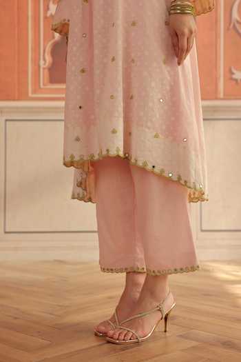 Dohr India Pink Jacquard, Cotton, Silk V-neck, Yes Avena Blend Kurta Set Online at Aza Fashions Dohr India_Pink Jacquard, Cotton, Silk V-neck, Yes Avena Blend Kurta Set _Online_at_Aza_Fashions