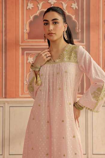 Shop Dohr India Pink Jacquard, Cotton, Silk V-neck, Yes Avena Blend Kurta Set Online at Aza Fashions Shop_Dohr India_Pink Jacquard, Cotton, Silk V-neck, Yes Avena Blend Kurta Set _Online_at_Aza_Fashions