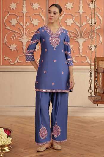 Dohr India_Blue Silk, Chanderi, Organza V-neck Arushi And Stripe Kurta Set _Online_at_Aza_Fashions