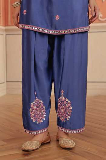 Shop_Dohr India_Blue Silk, Chanderi, Organza V-neck Arushi And Stripe Kurta Set _Online_at_Aza_Fashions