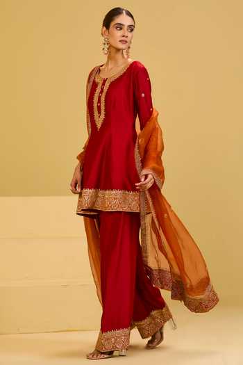 Buy Esha Koul Red Organza, Chanderi Round Neck Peplum Kurta Salwar Set Online at Aza Fashions Buy_Esha Koul_Red Organza, Chanderi Round Neck Peplum Kurta Salwar Set _Online_at_Aza_Fashions