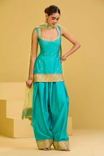 Esha Koul Sky Blue Kurta Salwar Set