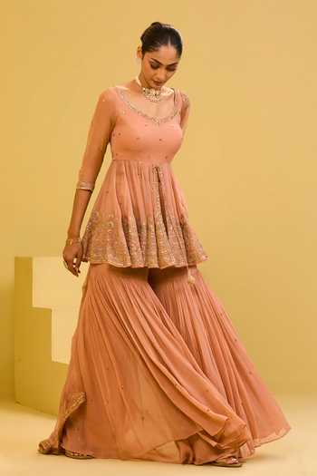 Esha Koul Peach Organza, Georgette, Crepe Scoop Neck, Yes Peplum Kurta Set at Aza Fashions Esha Koul_Peach Organza, Georgette, Crepe Scoop Neck, Yes Peplum Kurta Set _at_Aza_Fashions