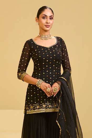 Buy Esha Koul Black Organza, Georgette Sweetheart Neck Embroidered Kurta And Sharara Set Online at Aza Fashions Buy_Esha Koul_Black Organza, Georgette Sweetheart Neck Embroidered Kurta And Sharara Set _Online_at_Aza_Fashions
