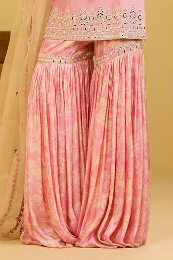 Buy Esha Koul Pink Chanderi, Organza Square Neck Embroidered Short Kurta Set Buy_Esha Koul_Pink Chanderi, Organza Square Neck Embroidered Short Kurta Set