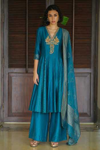 Myoho Embroidered Anarkali Set
