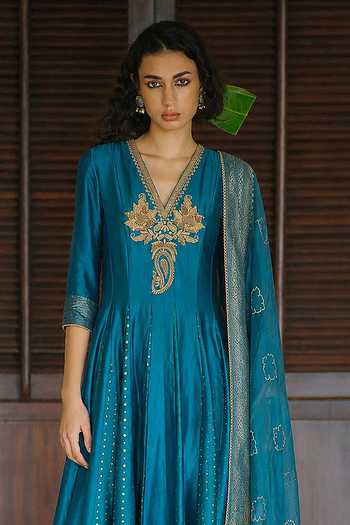 Myoho Embroidered Anarkali Set