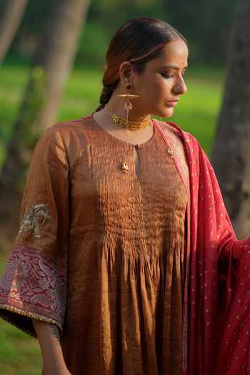 Buy_Myoho_Brown Tissue Round Neck, Yes Embroidered Kurta Set _Online_at_Aza_Fashions