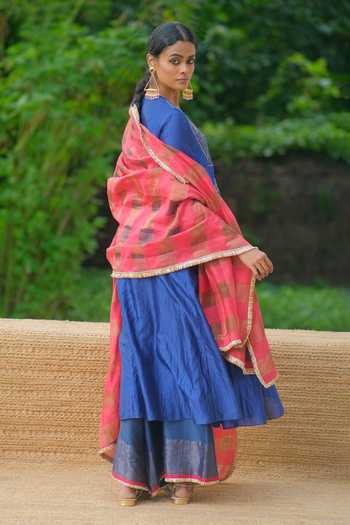 Myoho Yoke Embroidered Kurta Set