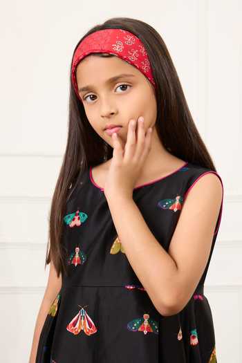 Mamma Plz Black Chanderi, Voile Butterfly Moth Print Dress Online at Aza Fashions Mamma Plz_Black Chanderi, Voile Butterfly Moth Print Dress _Online_at_Aza_Fashions