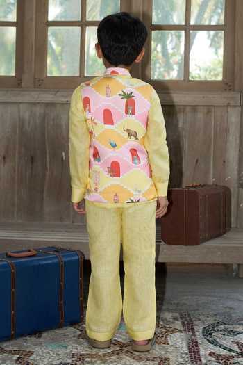 Funny Bones Clothings Pichwai Print Bundi & Kurta Set 