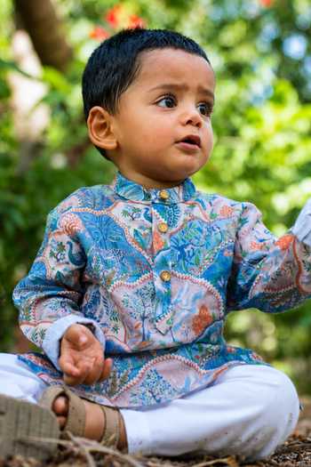 Funny Bones Clothings Blue Linen Entricing Jungle Print Kurta Set Online at Aza Fashions Funny Bones Clothings_Blue Linen Entricing Jungle Print Kurta Set _Online_at_Aza_Fashions
