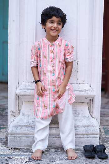Buy Funny Bones Clothings Pink Silk The Showman Printed Kurta Set Buy_Funny Bones Clothings_Pink Silk The Showman Printed Kurta Set