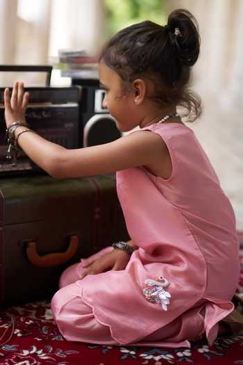 Funny Bones Clothings The Swan Song Kurta & Pant Set 