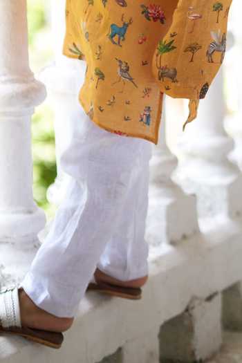 Funny Bones Clothings Orange Linen Zoo Print Kurta Set Online at Aza Fashions Funny Bones Clothings_Orange Linen Zoo Print Kurta Set _Online_at_Aza_Fashions
