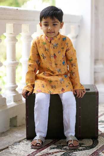 Shop Funny Bones Clothings Orange Linen Zoo Print Kurta Set Online at Aza Fashions Shop_Funny Bones Clothings_Orange Linen Zoo Print Kurta Set _Online_at_Aza_Fashions
