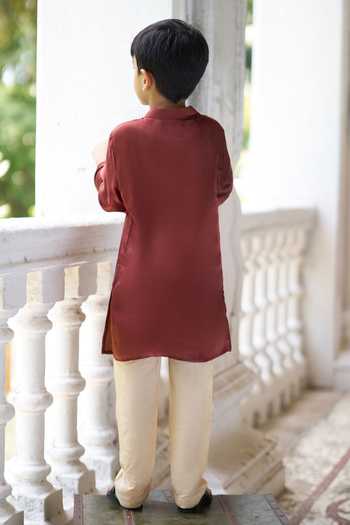 Funny Bones Clothings Wanderers Hand Embroidered Silk Kurta Set 