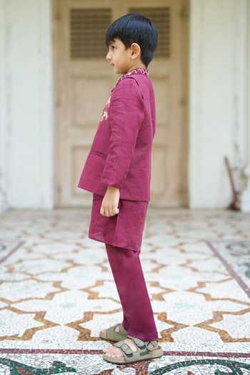 Buy_Funny Bones Clothings_Maroon Linen Palm And Panther Embroidered Bundi Set _Online_at_Aza_Fashions