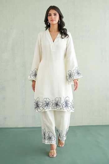 Masoomm Border Embroidered Kurta & Pant Set
