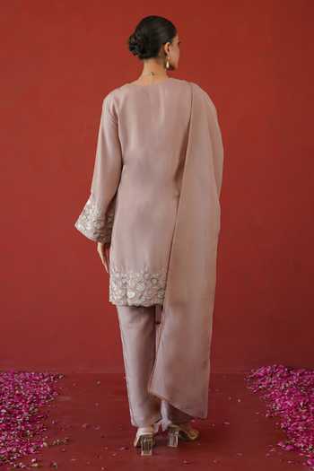 Masoomm Floral Zari Embroidered Kurta Set 