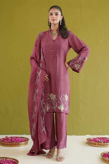 Shop Masoomm Purple Cotton, Organza, Shantoon V-neck, Yes Thread Work Kurta Pant Set Online at Aza Fashions Shop_Masoomm_Purple Cotton, Organza, Shantoon V-neck, Yes Thread Work Kurta Pant Set _Online_at_Aza_Fashions
