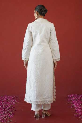 Masoomm Thread Embroidered Kurta & Pant Set 