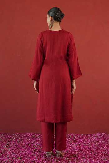 Masoomm Placement Embroidered Kurta & Pant Set 