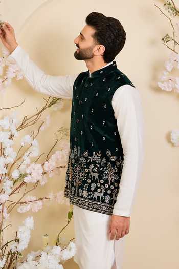 Buy_Kasbah_Green Velvet Hand-embroidered Nehru Jacket _Online_at_Aza_Fashions