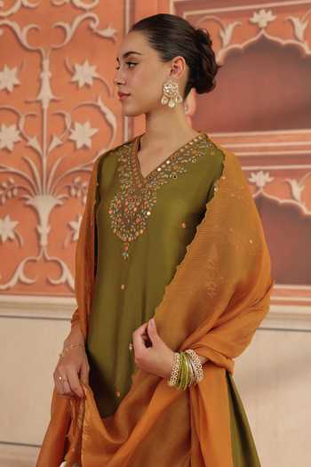Dohr India Avin Silk Chanderi Kurta Set 