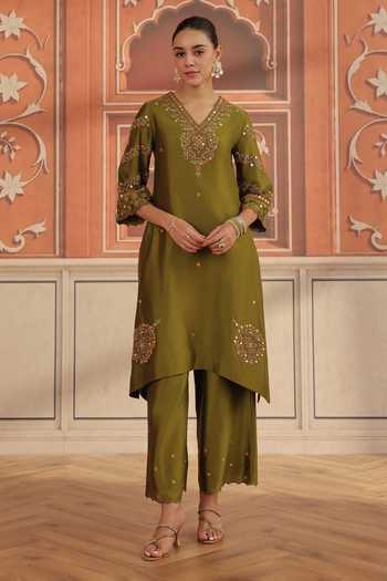 Buy Dohr India Olive Green Silk, Chanderi, Cotton V-neck, Yes Avin Kurta Set Buy_Dohr India_Olive Green Silk, Chanderi, Cotton V-neck, Yes Avin Kurta Set