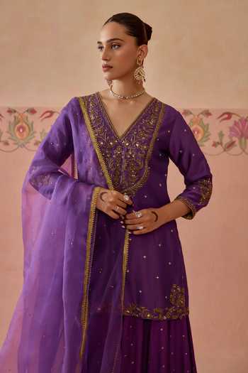 Kritika Dawar Purple Silk, Chanderi, Organza V-neck, Yes Gulnaar Sharara Set at Aza Fashions Kritika Dawar_Purple Silk, Chanderi, Organza V-neck, Yes Gulnaar Sharara Set _at_Aza_Fashions