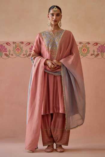 Kritika Dawar Aafreen Embroidered Kurta Salwar Set
