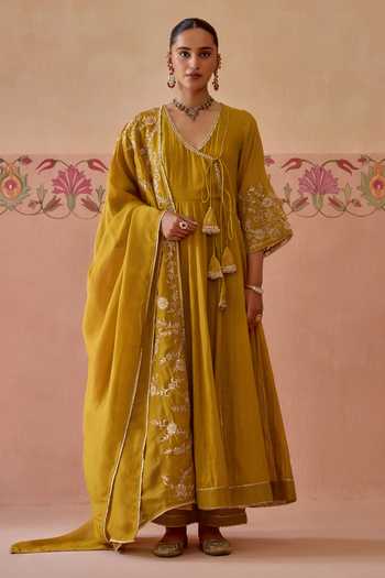 Kritika Dawar Gulrang Embroidered Anarkali Set