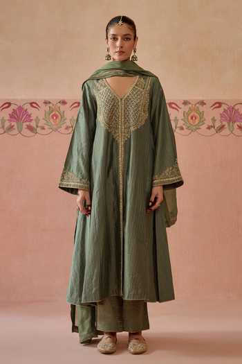 Buy Kritika Dawar Green Silk, Chanderi, Tissue V-neck Mehrunisa Embroidered Angarkha Set Buy_Kritika Dawar_Green Silk, Chanderi, Tissue V-neck Mehrunisa Embroidered Angarkha Set