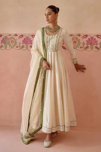 Shop Kritika Dawar Ivory Silk, Organza Scoop Neck Zaha Placement Embroidered Anarkali Set Online at Aza Fashions Shop_Kritika Dawar_Ivory Silk, Organza Scoop Neck Zaha Placement Embroidered Anarkali Set _Online_at_Aza_Fashions