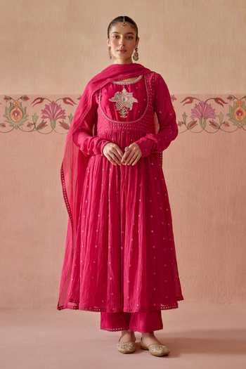 Kritika Dawar Evara Embroidered Anarkali Set