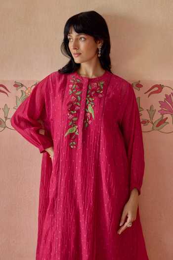 Kritika Dawar Magenta Chanderi, Cotton Round Neck Ziya Neckline Embroidered Kurta And Pant Set at Aza Fashions Kritika Dawar_Magenta Chanderi, Cotton Round Neck Ziya Neckline Embroidered Kurta And Pant Set _at_Aza_Fashions