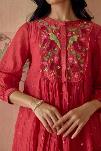 Kritika Dawar Red Chanderi, Cotton Round Neck, Yes Aayra Embroidered Kurta Set at Aza Fashions Kritika Dawar_Red Chanderi, Cotton Round Neck, Yes Aayra Embroidered Kurta Set _at_Aza_Fashions